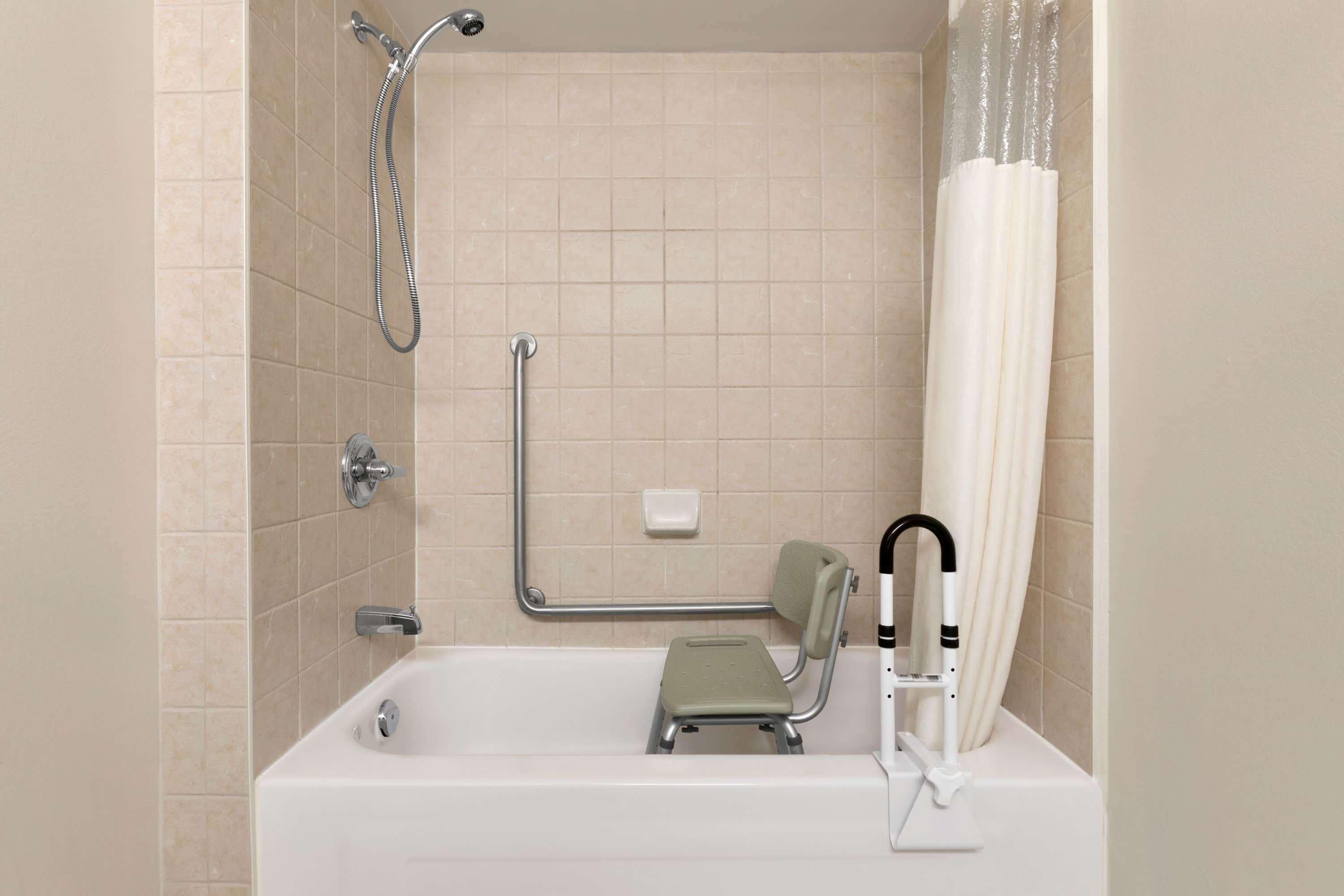 Days Inn By Wyndham Ottawa Airport Bagian luar foto